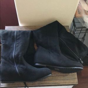 Dream Paris tall boots size 7